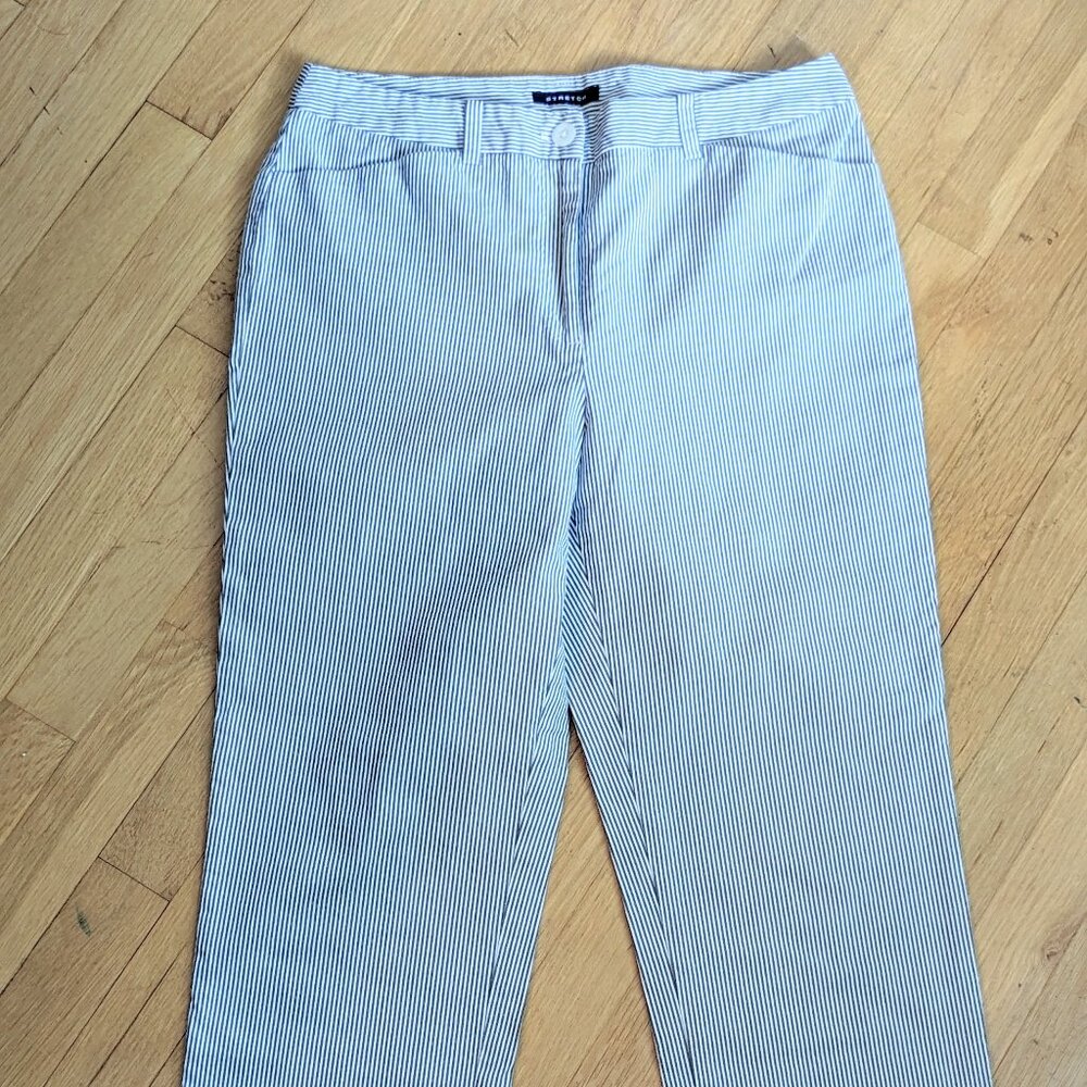Jones New York Signature Seersucker Cropped Pants- SZ8